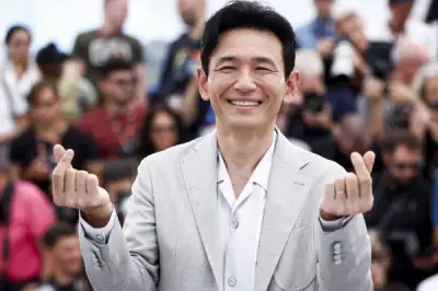thumbnail - 황정민, ‘사생활 폭로’ 40대 여성과 법정 간다…강제조정 불복