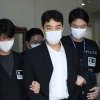 thumbnail - 최영중 휴대폰서 또 다른 여성 나체 사진…수사 확대