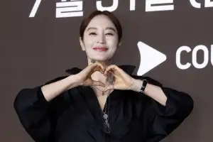 thumbnail - 유명 男배우, 김혜수 ‘란제리룩’ 보더니…“상식 밖” 놀란 이유
