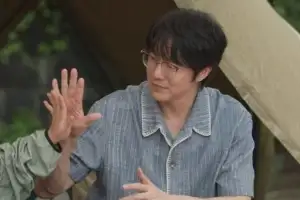 thumbnail - 성시경, 조현아와 캠핑 포착…“비밀연애 해도 안 들켜”