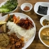 thumbnail - “8천원 내면서 너무하네”…세 접시 먹은 女에 한식뷔페 사장 ‘버럭’, 누가 선 넘었나
