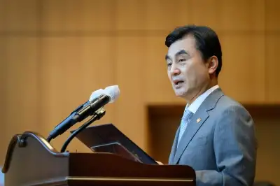 thumbnail - 빈총 경계·美 무인기 오인… 국방부, 1군단장 직무배제