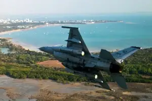 thumbnail - ‘2026 피치블랙’ KF-16 비행