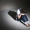 thumbnail - “마사지해줄게” 다른 자녀들도 있는데…10대 의붓딸 여러 차례 성폭행한 40대 계부 구속