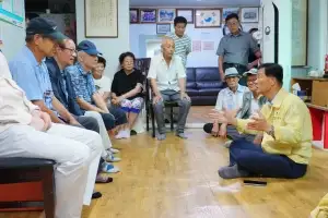 thumbnail - “폭염은 주민 생명 직결”…무더위쉼터·건설 현장 찾은 이승로 구청장