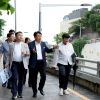 thumbnail - 성동, ‘보도 점검의 날’로 보행 안전 지킨다