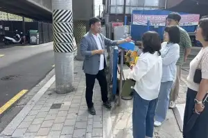 thumbnail - 박승진 서울시의원, 2114·2115번 버스 이화교 통과 문제 해결 위해 현장 점검