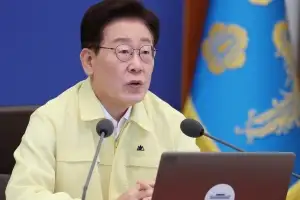 thumbnail - 한미훈련 축소에… 李대통령 “국방력 차고 넘쳐”