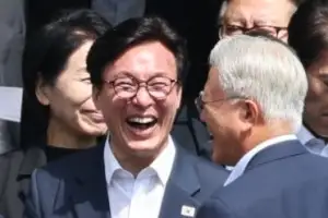 thumbnail - 김민석, 문재인 전 대통령 예방