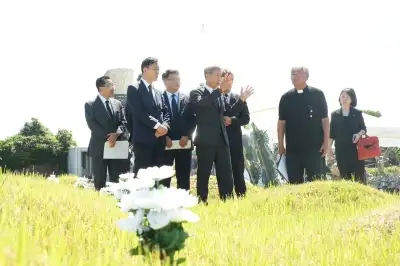 thumbnail - “사람 떠나도 역사 남는다”… 제주 섯알오름 합동위령제