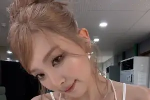thumbnail - 레드벨벳 슬기, ‘아찔한 파격 변신’