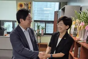 thumbnail - 이정미 서울시의원 “덕수초 운동장 부지 환수, 서울시도 시민안전 차원서 나서야”