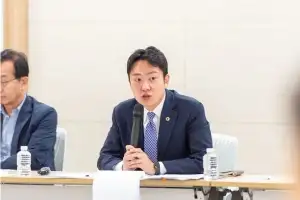 thumbnail - 노성철 서울시의원, 노후 강남시장아파트·상가 해법 찾기 본격화