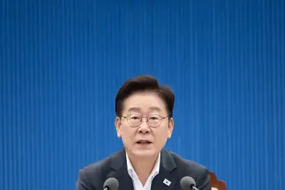 thumbnail - 李대통령, 25일 민주당 신임 지도부 靑 초청 만찬 회동