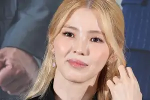 thumbnail - 한소희, ‘금발 여신’