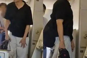 thumbnail - ‘비행기 민폐’ 논란 박수홍, 당시 어땠나…현장 영상 보니