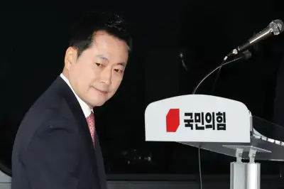 thumbnail - 장동혁 취임 1주년…총선 치를 ‘연임’ 답변은