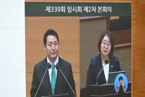 thumbnail - 목소영 서울시의원, 오세훈 시장의 ‘출근 시간 대중교통’ 발언 겨냥해 한강버스 정체성 정면 비판