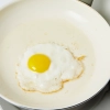 thumbnail - 고소해서 맛있는데 “반숙란 먹다 죽을 수도” 발칵…비상 경고 내린 이유