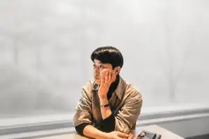 thumbnail - 현대인의 ‘말없음병’… 침묵하는 비겁함을 들추다