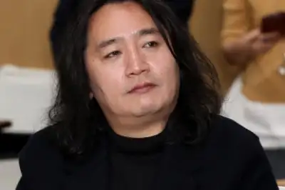 thumbnail - ‘이재명 대통령 지지’ 시나위 신대철에 “양아치가 양아치를” 댓글…대법 “모욕죄 아니다”