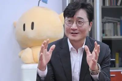 thumbnail - 산자위부터 메가프로젝트까지…산업정책 ‘키맨’ 된 장철민