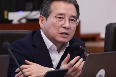 thumbnail - 김용범 “국민 재도약 위한 투자 시작…분배와 성장 대립하지 않아”