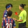 thumbnail - ‘생리’ 표현 대신 ‘걸스데이’ 은어 썼다…女심판, 지소연 겨냥 성희롱 파문