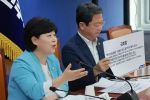 thumbnail - 조희대, 대법관 재제청 기로… 당청 “남은 3인서 뽑아야”