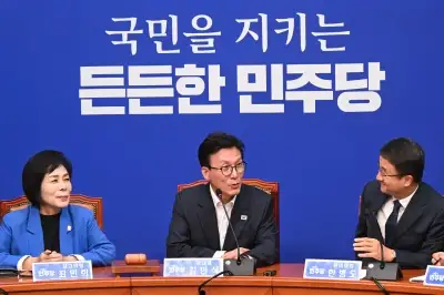 thumbnail - 김민석, 조국혁신당 향해 “대화 창구 지정해달라”