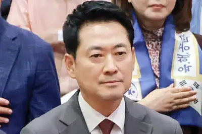 thumbnail - ‘당협 직선제’ 한발 물러선 장동혁...34곳 사고당협만 우선 추진