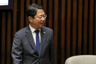 thumbnail - 김승원 신약 청탁 의혹 문자 공개… 野 “지명철회” 공세