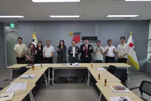 thumbnail - 이오수 경기도의원, 광교 이의8 초·중등 복합학교 건립 제9차 간담회...방음벽·조경면적 해법 집중 점검