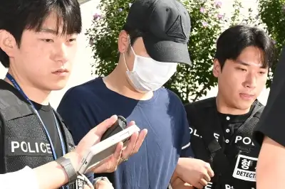 thumbnail - 5살 딸 앞에서 아내 살해 공무원, 신상정보 공개 안 한다