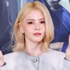 ‘금발 인형’ 한소희