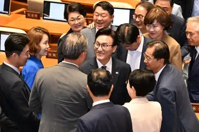 thumbnail - 김민석 “권력구조 개헌, 국민 원하는 선까지”… 야권엔 협치 제안