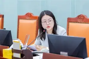 thumbnail - 이자형 경기도의원 “재정 어렵다며 8억원 통합채용 민간위탁, 관행부터 바꿔야”