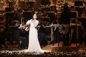 thumbnail - 가을밤 수놓을 순수한 목소리…“무대서 오래 빛나는 노래할 것”