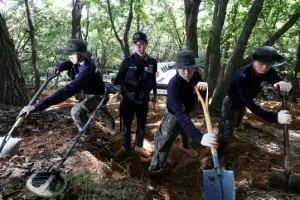 thumbnail - ‘호국영웅을 가족 품으로’