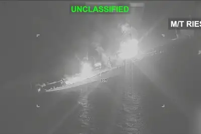 thumbnail - 호르무즈 넘어 홍해까지… 중동 ‘두 개의 전쟁’ 재확산