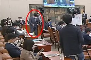 thumbnail - 제넨셀 영장기각 판사 아들, 김승원 의원실서 근무했다