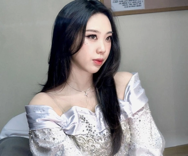 이영지, 찐친이 ‘미담 폭로’…“배달하던 나에게 일 주고 돈까지 몇 배 더”