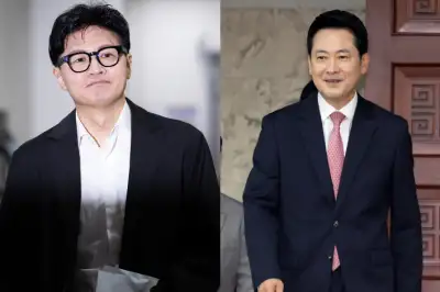 thumbnail - 꼬이고 꼬인 전선… 張 ‘한동훈 OUT’ 선 긋고, 韓은 “북이나 쳐라”