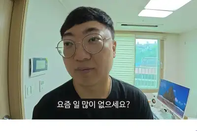 thumbnail - 잘나가서 공무원 관뒀는데…김선태 “일감 없고 직원도 퇴사”