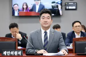 thumbnail - 장한별 경기도의회 의회운영위원장, ‘의안 비용추계 조례안’ 광역의회 전국 최초 상임위 통과 이끌어