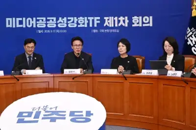 thumbnail - 당정 일치·당내 갈등의 한 달...김민석 “내우외환서 李 지켜야”