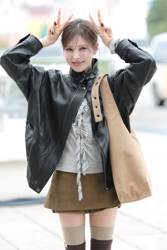 웬디 ‘깜찍 발랄 토끼 인사’