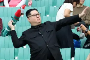 thumbnail - ‘로켓 들고’ 남북전 등장한 인플루언서