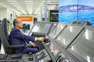 thumbnail - 구미 한화시스템 찾은 김승연 “독보적 국방 AI 키우자”