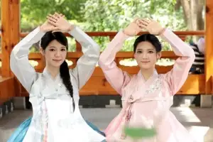 thumbnail - ‘국악돌’ 도드리, 고운 한복 추석 인사